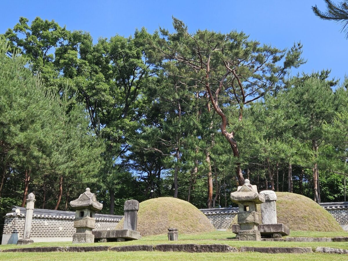 The two burial mounds of Yeonsan-gun and his queen Lady Shin, side by side at the tomb complex in Dobong-gu, Seoul