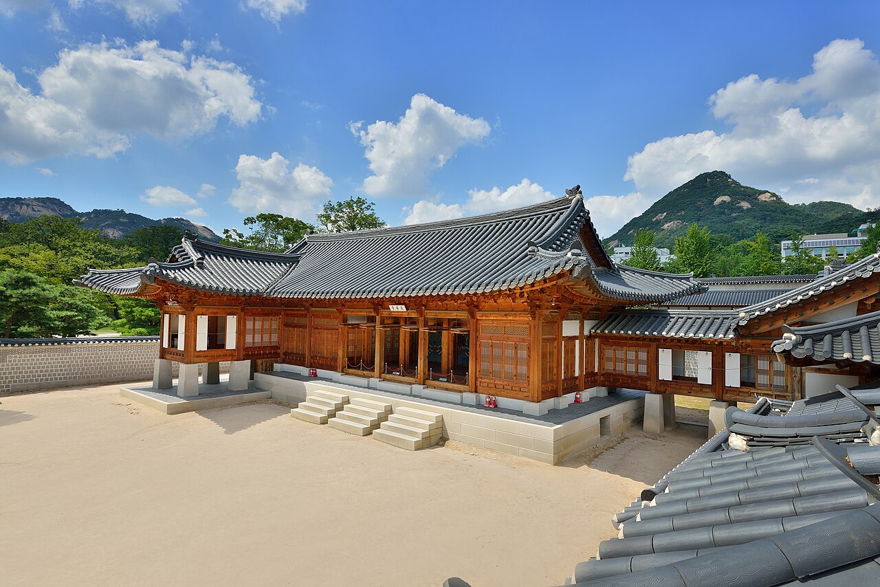 Jangandang Hall in Geoncheonggung, the royal compound inside Gyeongbokgung Palace where Empress Myeongseong was assassinated